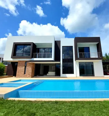 casa-campestre-fachada-posterior-piscina-contacto-xs-altos-del-palmar